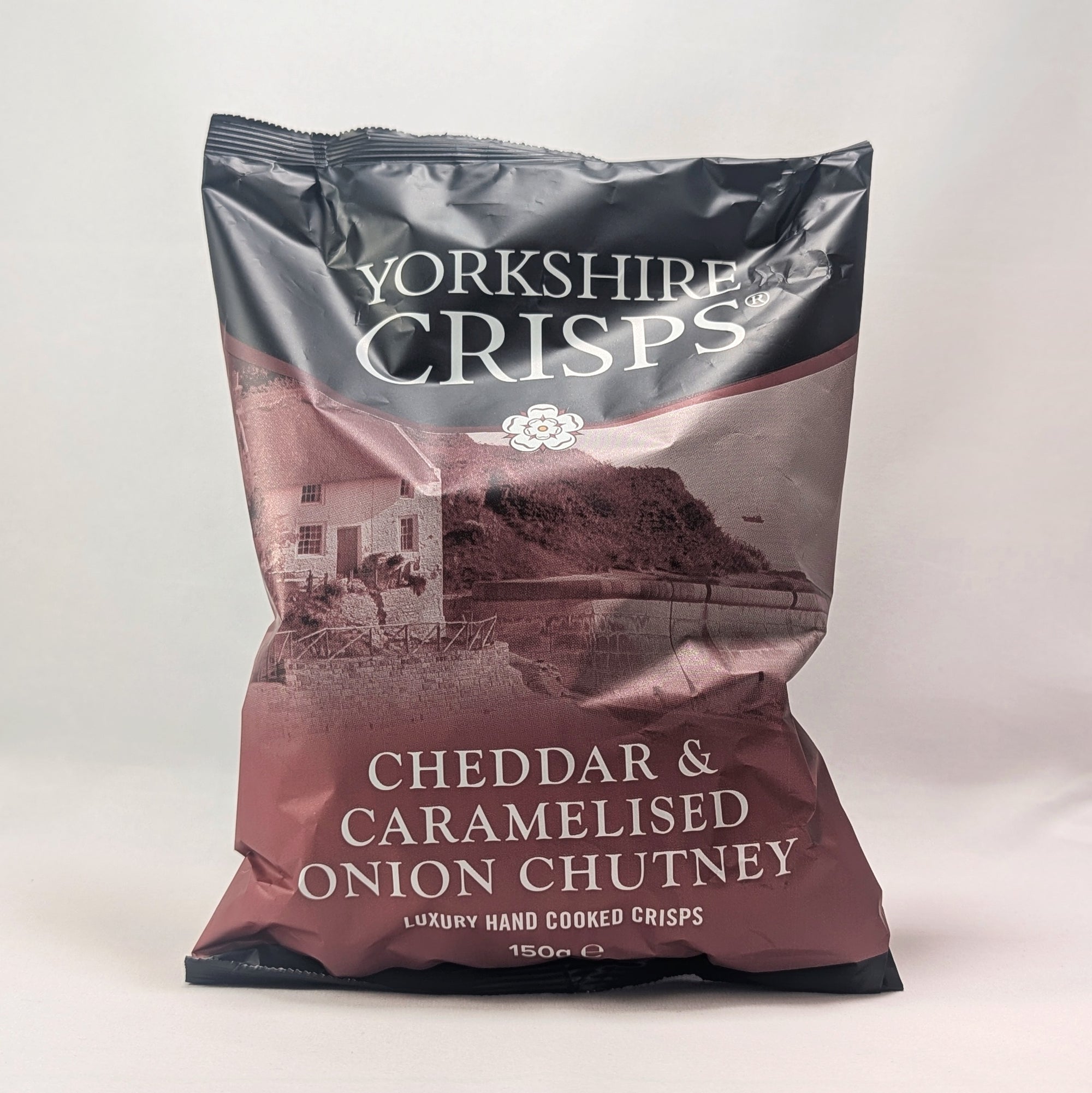 Cheddar & Caramelised Onion Chutney Crisps